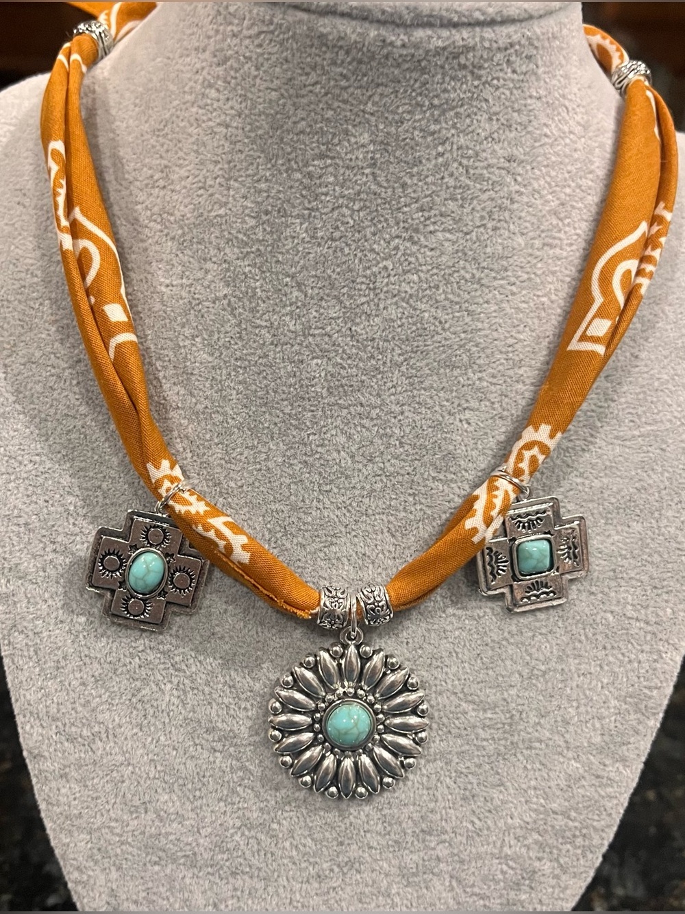 Boho Bandana Choker Terracotta & Turquoise Southwest Pendant, 25”